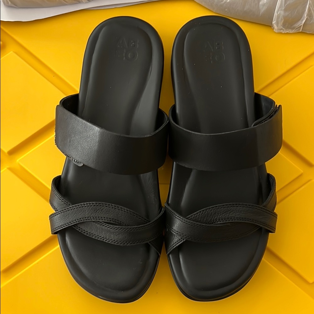 ABEO sandal